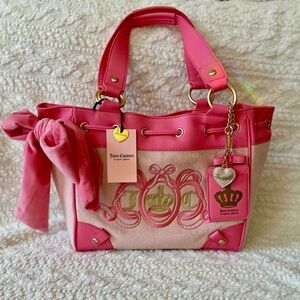 TIKTOK VIRAL Y2K Juicy Couture Juicy Lovers Club Tote in Pink Diamond NWT